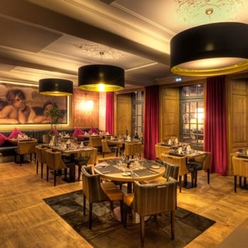 Le Carré - French Near Me - Rennes, 35