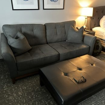 Starfish Manor - Comfy couch - Hotels Near Me - Lincoln City, Oregon Starfish Manor - Comfy couch - Hotels Near Me - Lincoln City, Oregon