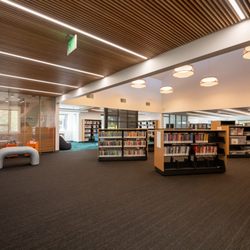 La Pine Library