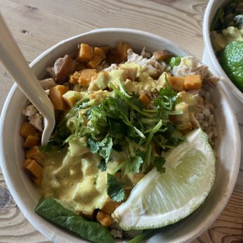 Five on Black - Brown rice, Churrasco Chicken, sweet potato, spicy coconut, cilantro and lime. - Brazilian Near Me - Missoula, Montana