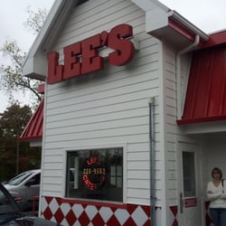 Lee's Famous Recipe Chicken