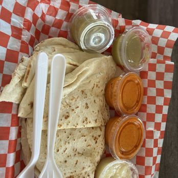Habibis Birria - Pita bread - Halal Near Me - San Leandro, California