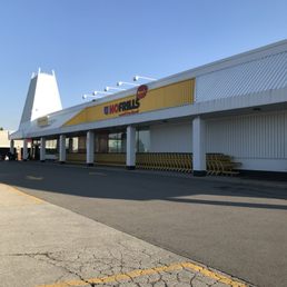 Exterior photo of No Frills - Burlington, Ontario Exterior photo of No Frills - Burlington, Ontario