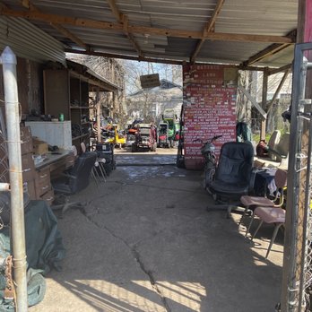 Batiste Lawnmower Shop - Repair area - Outdoor Power Equipment Services Near Me - Houston, Texas Batiste Lawnmower Shop - Repair area - Outdoor Power Equipment Services Near Me - Houston, Texas