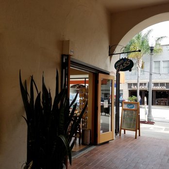 Vom Fass - Entrance door. - Specialty Food Near Me - Ventura, California Vom Fass - Entrance door. - Specialty Food Near Me - Ventura, California