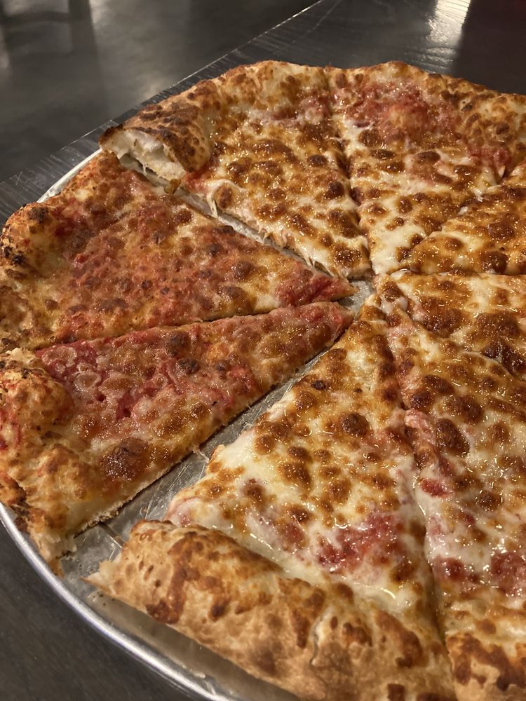 Food from Apollo Pizza