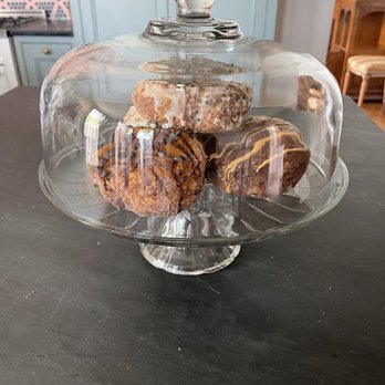 Parlor Doughnuts - Always a huge hit with our guests at the Henrie House! - Donuts Near Me - Nashville, Tennessee Parlor Doughnuts - Always a huge hit with our guests at the Henrie House! - Donuts Near Me - Nashville, Tennessee