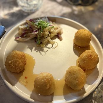Wolf by Vanderpump at Caesars Republic Lake Tahoe - Goat cheeseballs - American Near Me - Stateline, Nevada