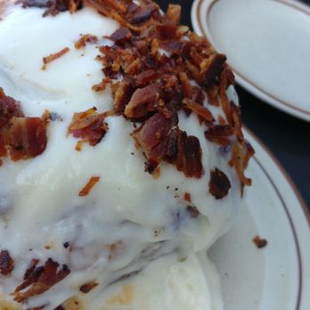 Denver Biscuit Co. - Broadway - Bacon covered cinamonn roll - Breakfast & Brunch Near Me - Denver, Colorado Denver Biscuit Co. - Broadway - Bacon covered cinamonn roll - Breakfast & Brunch Near Me - Denver, Colorado