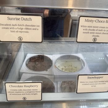 Angela’s Ice Cream - Ice Cream & Frozen Yogurt Near Me - Petaluma, California
