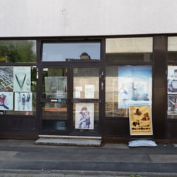 Paketshop Friedrichsdorf - Eingang zur Bleichstraße 10A (liegt tatsächlich in der Pfingstbornstrasse)