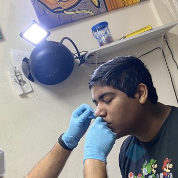 Orlando Tattoo - Talked throughout the process to keep customer at ease - Tattoo Near Me - Orlando, Florida Orlando Tattoo - Talked throughout the process to keep customer at ease - Tattoo Near Me - Orlando, Florida