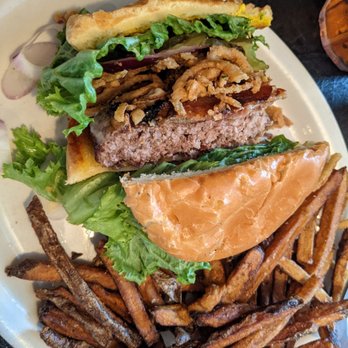 Freddie Paul's Steakhouse - Huge burgers - Barbeque Near Me - Stillwater, Oklahoma Freddie Paul's Steakhouse - Huge burgers - Barbeque Near Me - Stillwater, Oklahoma
