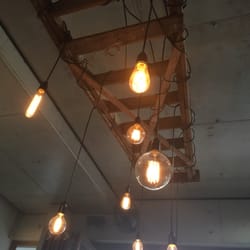 Petrichor & Co - Cool light