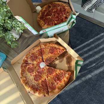 Marco's Pizza - The XL NY Style Pizza and the Hot Honey Magnifico. - Pizza Near Me - Nokomis, Florida Marco's Pizza - The XL NY Style Pizza and the Hot Honey Magnifico. - Pizza Near Me - Nokomis, Florida