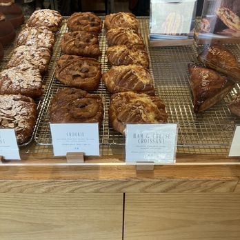 Café Dear Leon - Cafes Near Me - Baltimore, Maryland