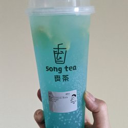 Song Tea - Blue curacao soda (no sugar and less ice)