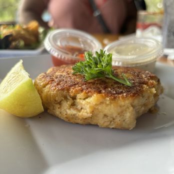 Fiddlers - Crab cake - Seafood Near Me - St. Simons, Georgia