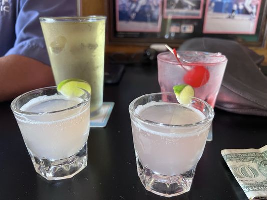 George & Walt's by null