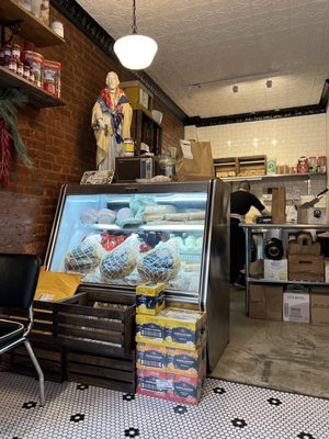 Regina's Grocery UES by null