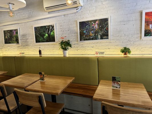Kati Thai Cuisine by null
