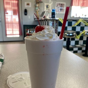 50s Diner Backseat Bar - Strawberry Milkshake - Diners Near Me - Cordes Junction, Arizona