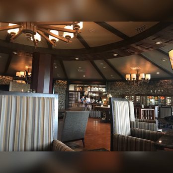 HK's Restaurant and Bar - Steakhouses Near Me - Lake Ozark, Missouri