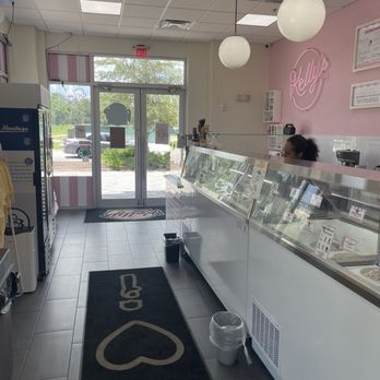Kelly's Homemade Ice Cream - Ice Cream & Frozen Yogurt Near Me - Maitland, Florida Kelly's Homemade Ice Cream - Ice Cream & Frozen Yogurt Near Me - Maitland, Florida