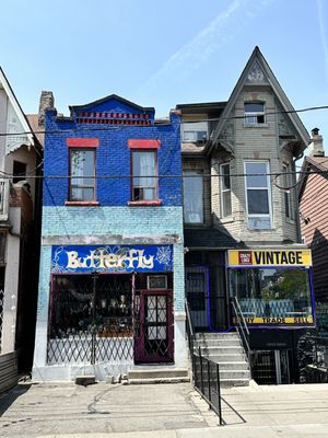 Kensington Market by null