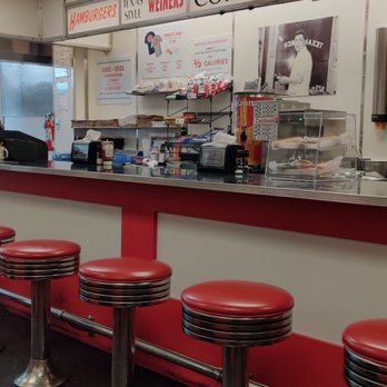 Ernie's Texas Lunch - Closer up pic of counter area - Diners Near Me - Gettysburg, Pennsylvania