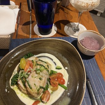 House Without A Key - Chefs Choice with Purple Sweet Potato Coconut Cream Martini - Seafood Near Me - Honolulu, Hawaii