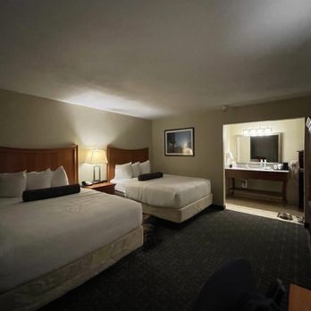 Best Western Swiss Clock Inn - Hotels Near Me - Pecos, Texas Best Western Swiss Clock Inn - Hotels Near Me - Pecos, Texas