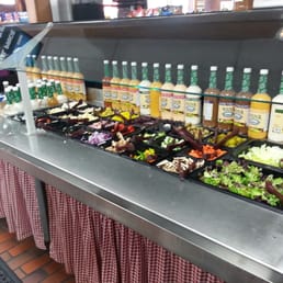 Impressive! Looks better than hannafords salad bar.. Impressive! Looks better than hannafords salad bar..