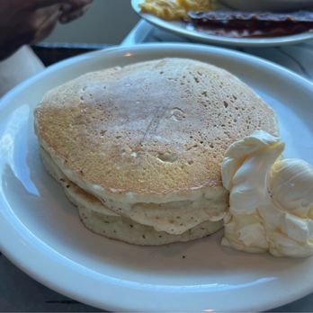 Cinnamon's Restaurant - Pancakes - Pancakes Near Me - Kailua, Hawaii Cinnamon's Restaurant - Pancakes - Pancakes Near Me - Kailua, Hawaii