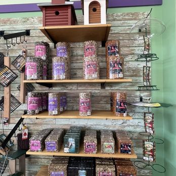 The Backyard Bird Feeder - Bird Shops Near Me - Woodbridge, Virginia