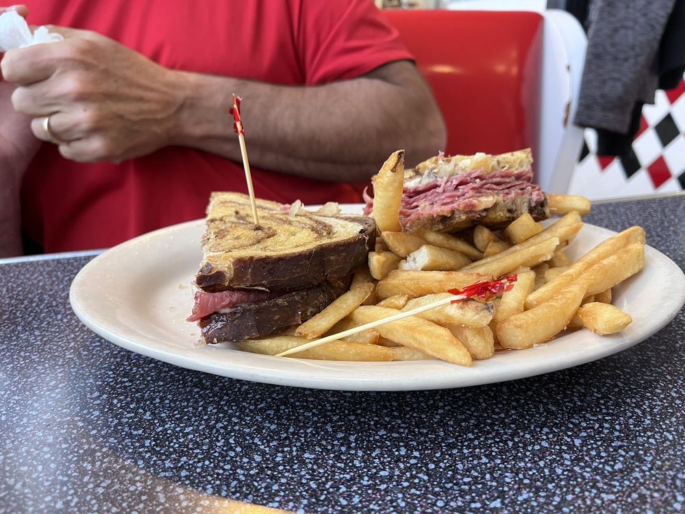 Broadway Burger Station