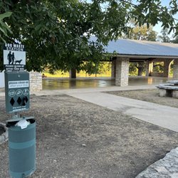 Wa Pace Memorial Park - Pick up after your pups!
