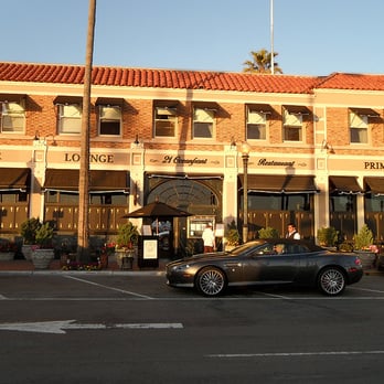 21 Oceanfront - New American Near Me - Newport Beach, California