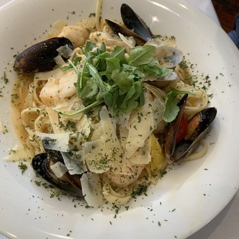 Belford's Savannah - Seafood Linguine - Steakhouses Near Me - Savannah, Georgia