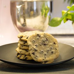 Shelly's Sweet Shoppe - Chocolate Chip . . . everyone's go-to cookie!