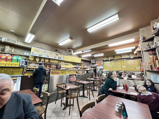Lester's Deli by null