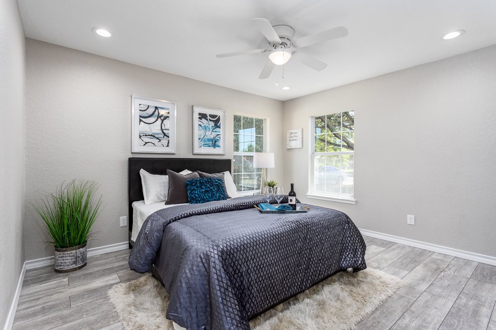 Slide of Alpha Construction & Roofing