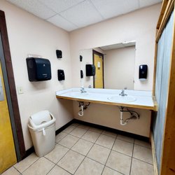 Southfork Restaurant - Women's Restroom