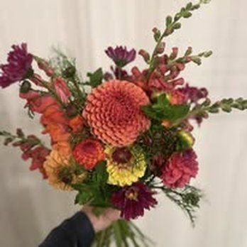 Riverbloom Farms - Floral Designers Near Me - Mount Vernon, Washington