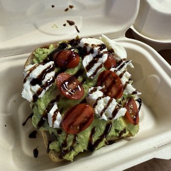 Doaky Cold Brew - Caprese Toast - Food Trucks Near Me - Peoria, Arizona