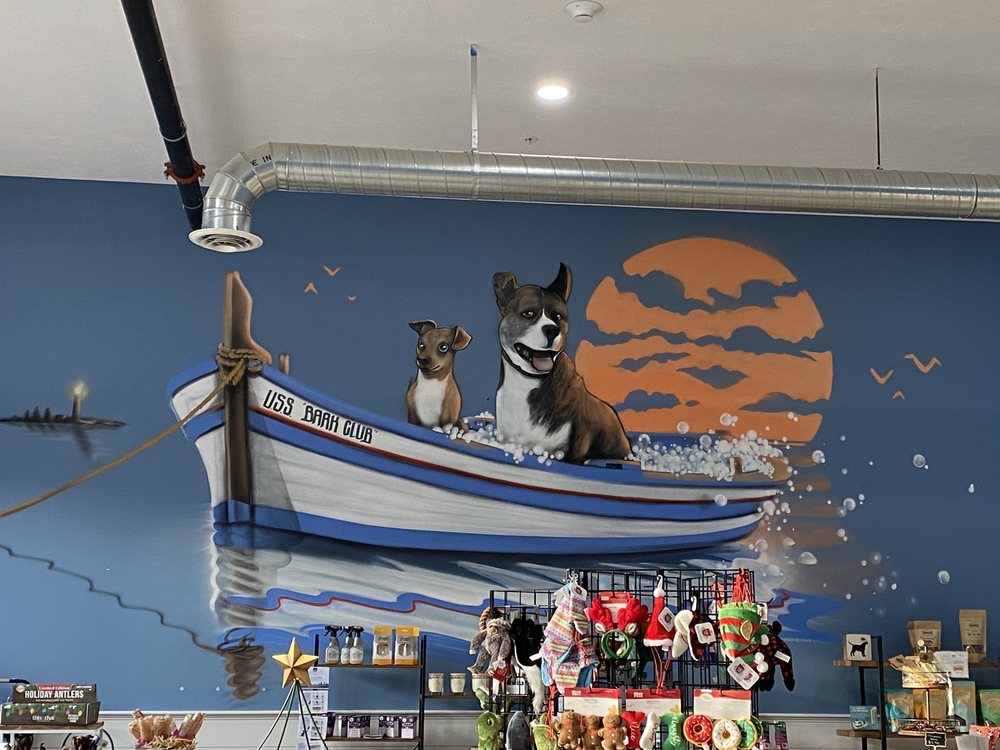 THE BARK CLUB Updated September 2024 17 Photos & 14 Reviews 668 Broad St, Weymouth
