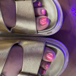 K Nails & Spa - Pink and Chrome