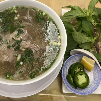 Saigon's Restaurant - Pho, small, with steak - Vietnamese Near Me - Honolulu, Hawaii