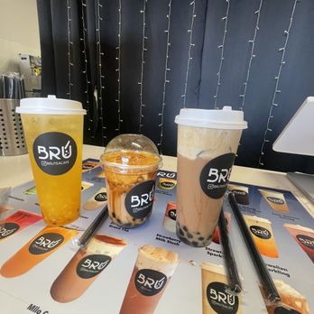 Bru Tea Cafe - Hawaiian sparkling soda, Carmel, crème brûlée and mochi, soy milk with sea salt foam. - Bubble Tea Near Me - Elk Grove, California