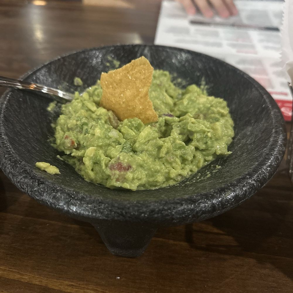 Rosa Mezcal Cocina Mexicana - Table Side Guacamole - Mexican Near Me - Eustis, Florida Rosa Mezcal Cocina Mexicana - Table Side Guacamole - Mexican Near Me - Eustis, Florida
